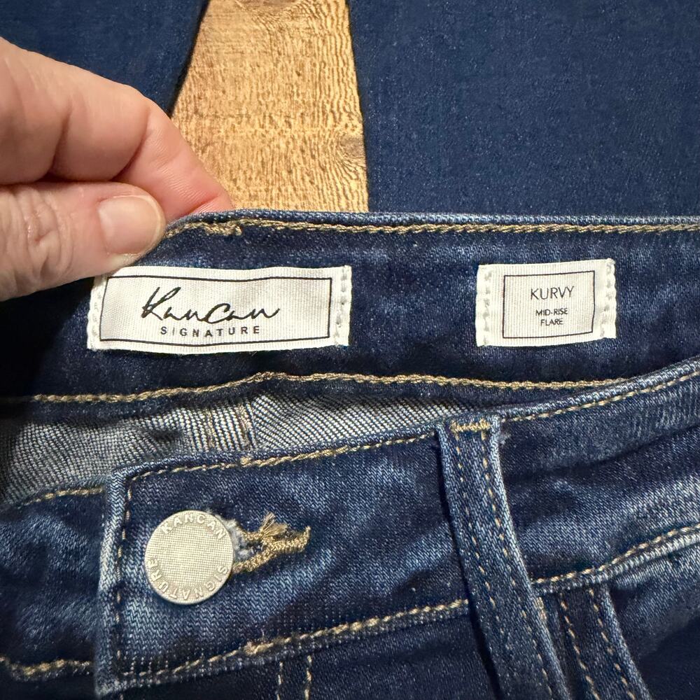 KanCan Women's Dark Denim Kurvy Mid-Rise Flare Jeans Sz 30 Stretch Boho Festival - Picture 4 of 7